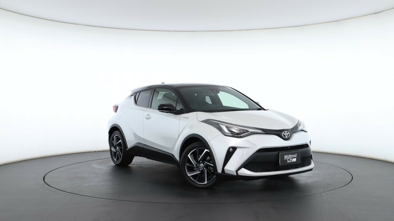 Toyota C-hr image 1