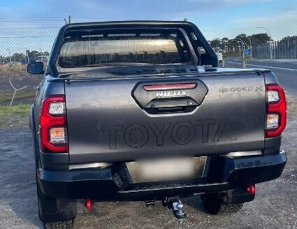 Toyota Hilux image 4