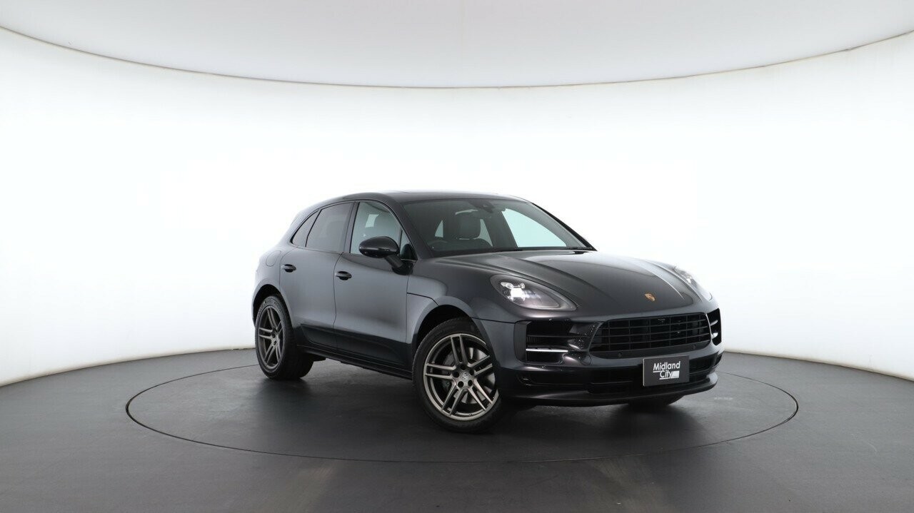 Porsche Macan image 1