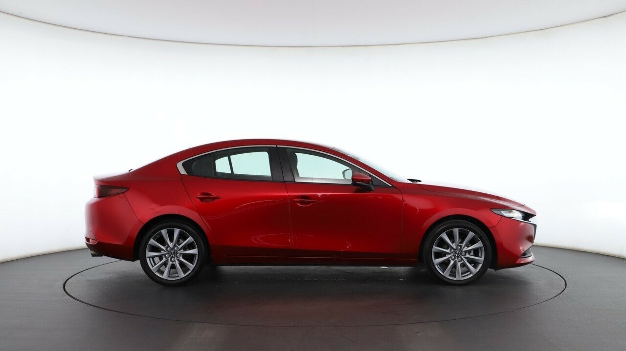 Mazda 3 image 3