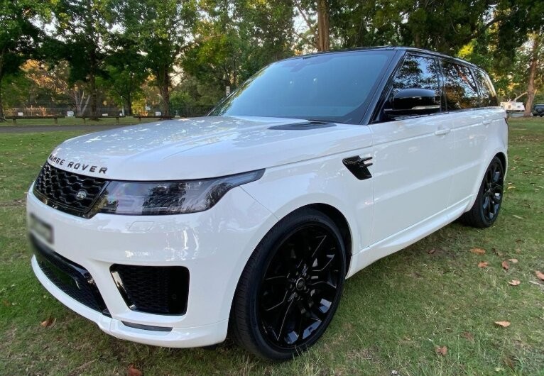 Land Rover Range Rover Sport image 1