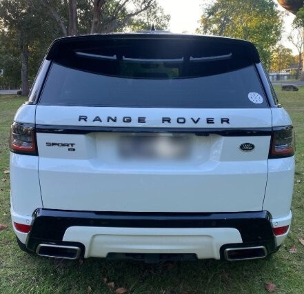 Land Rover Range Rover Sport image 2