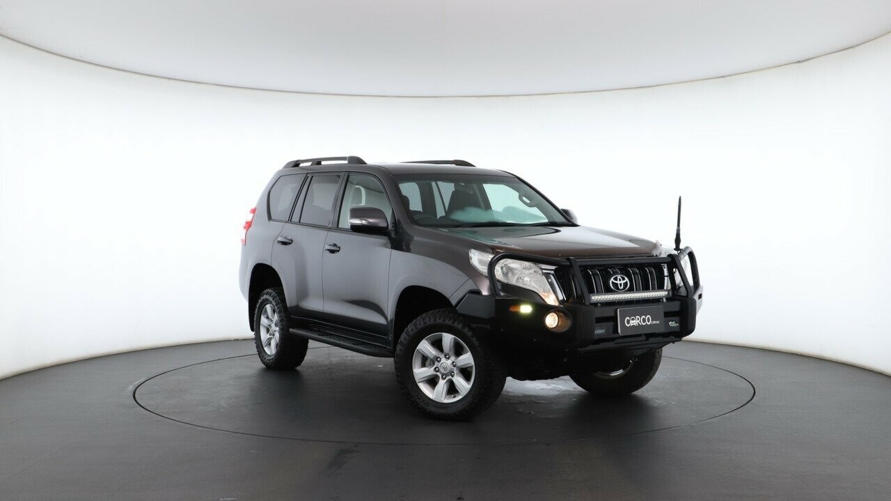 Toyota Landcruiser Prado image 1