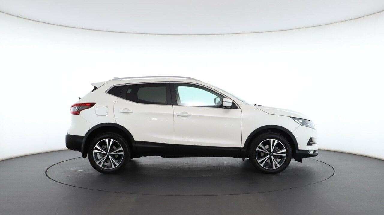 Nissan Qashqai image 2