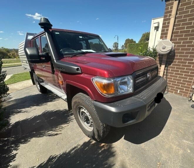 Toyota Landcruiser image 1