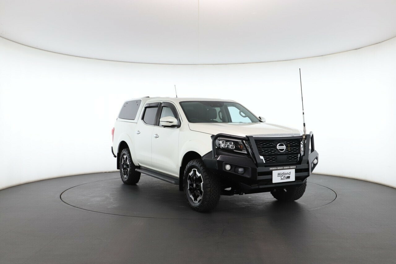 Nissan Navara image 4