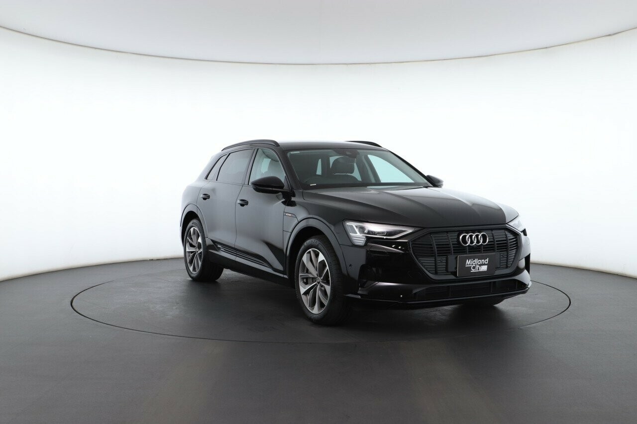 Audi E-tron image 4