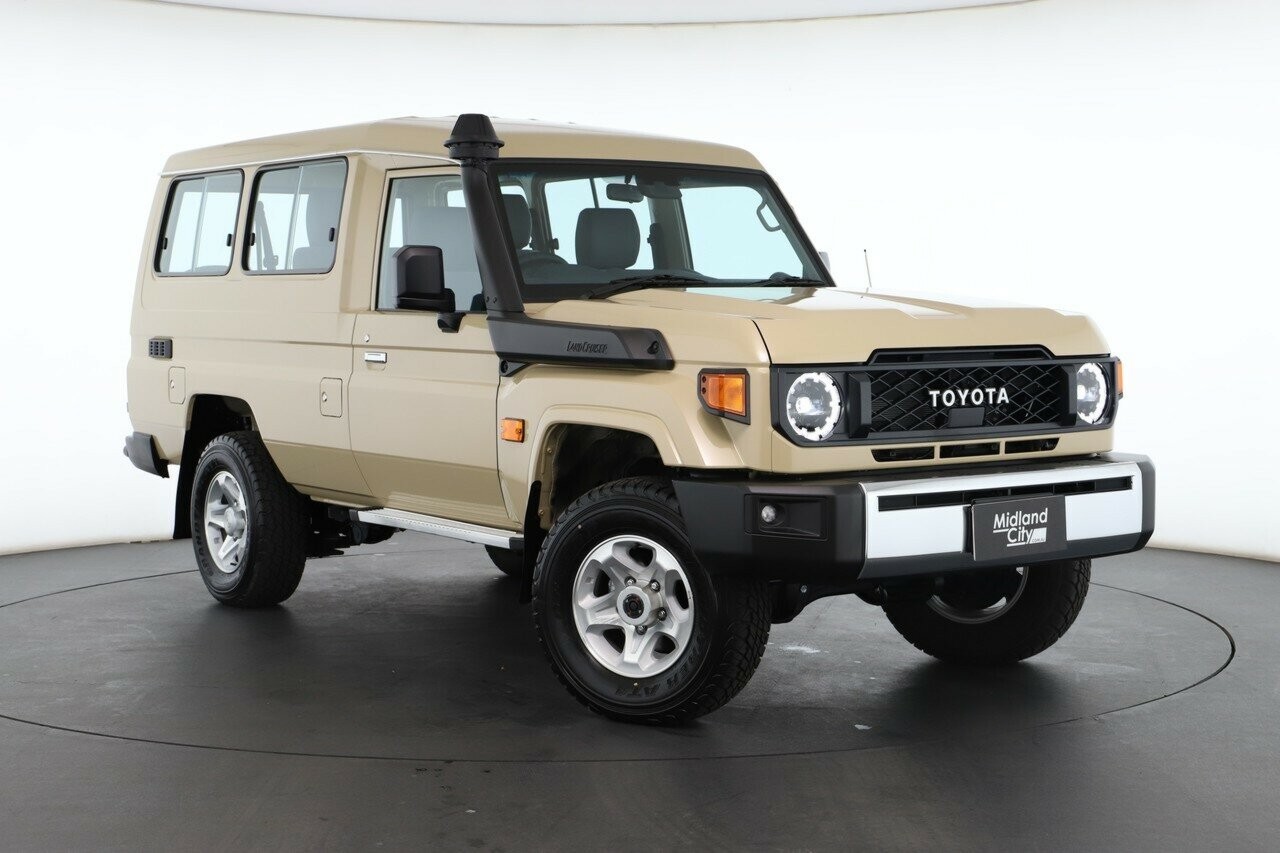 Toyota Landcruiser image 1