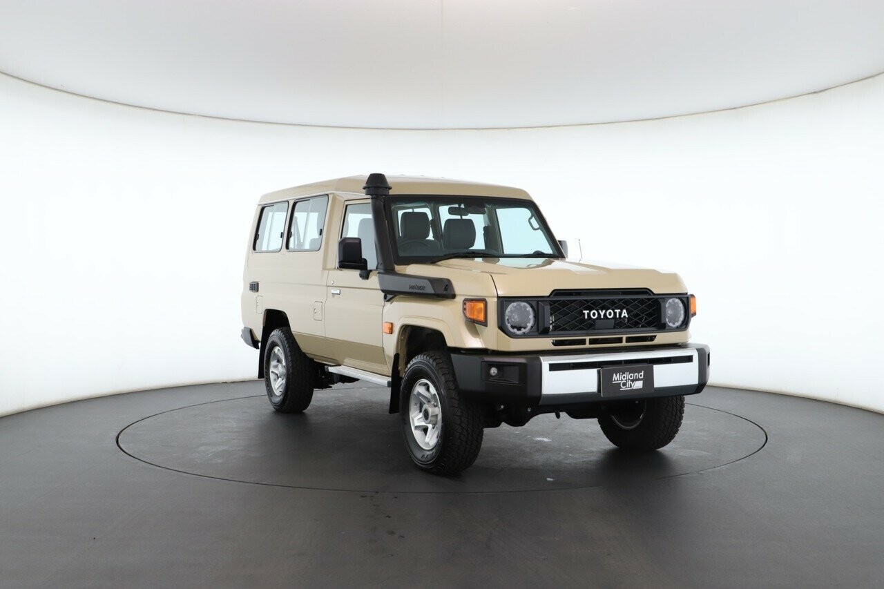 Toyota Landcruiser image 4