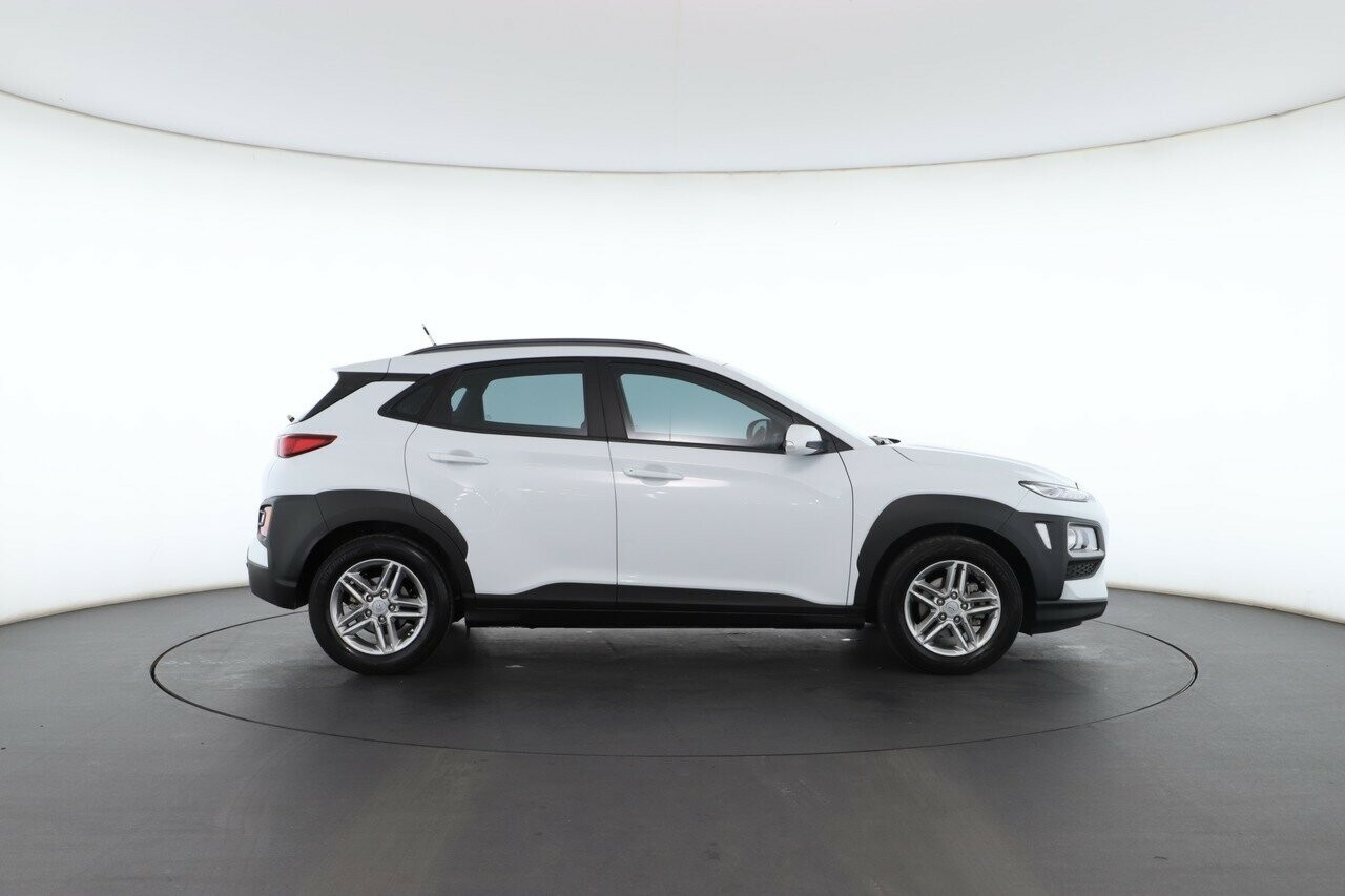 Hyundai Kona image 2