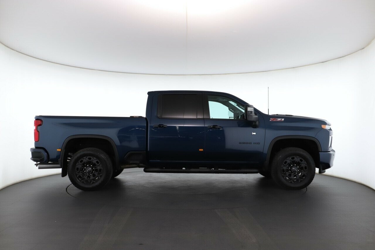 Chevrolet Silverado Hd image 2