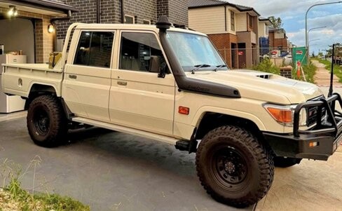 Toyota Landcruiser image 3