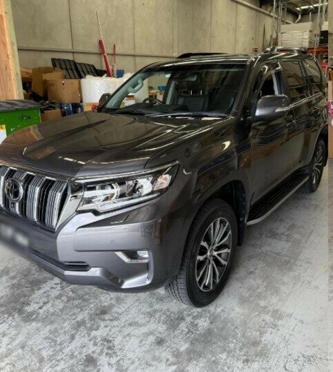 Toyota Landcruiser Prado image 1