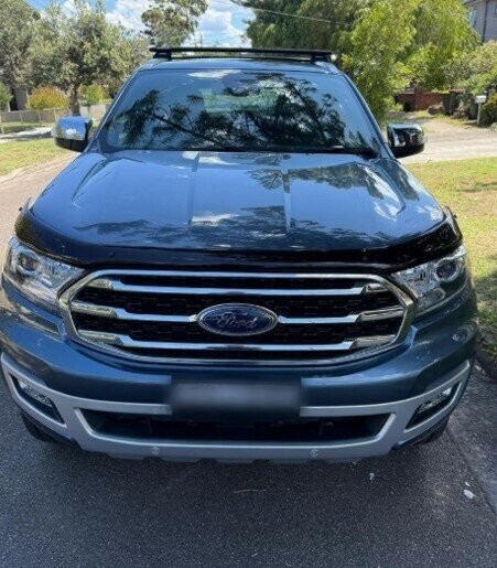 Ford Everest image 2