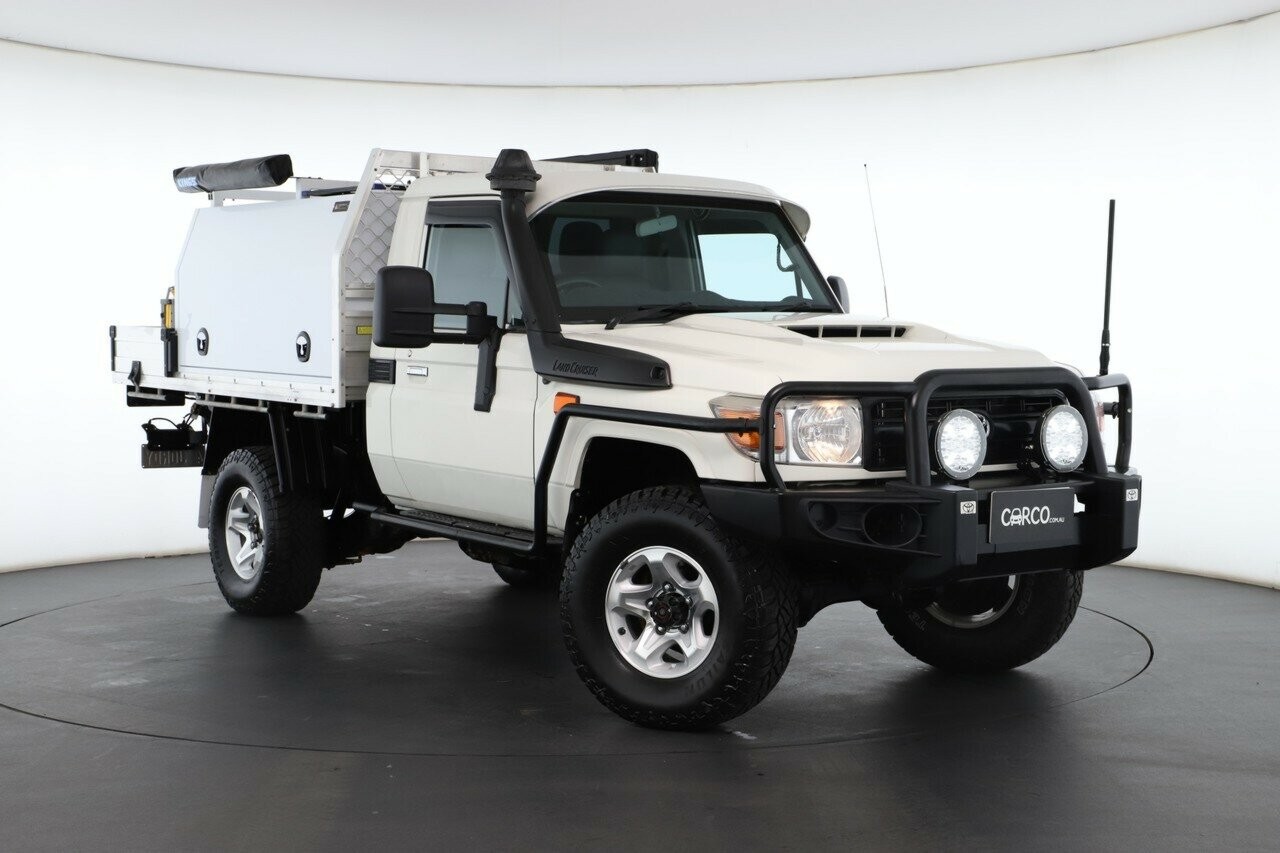 Toyota Landcruiser image 1