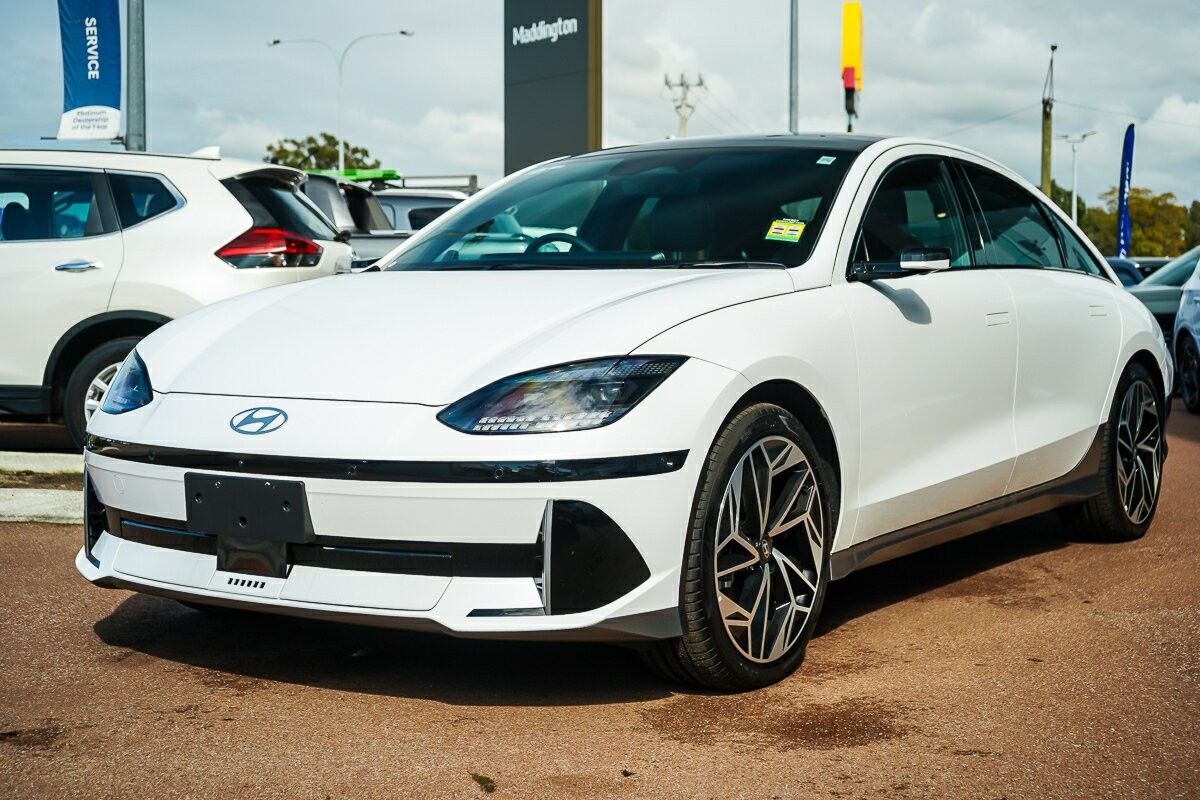 Hyundai Ioniq 6 image 4