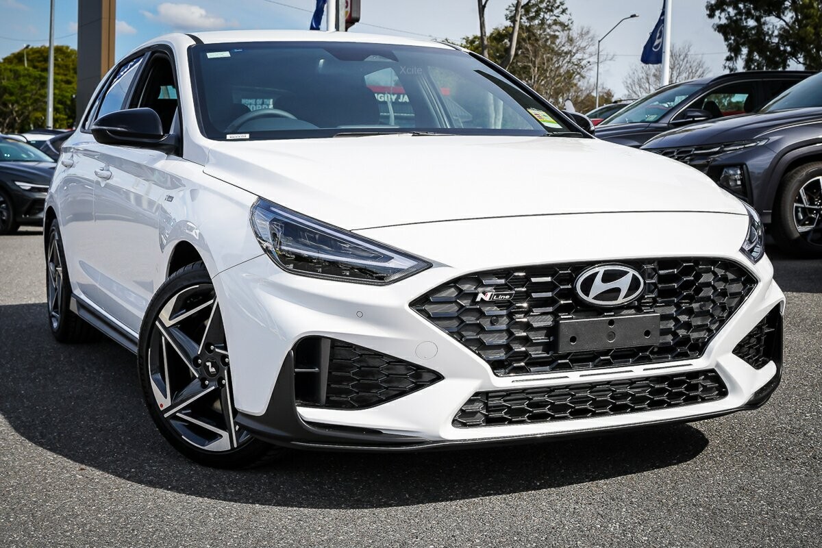 Hyundai G4 image 1