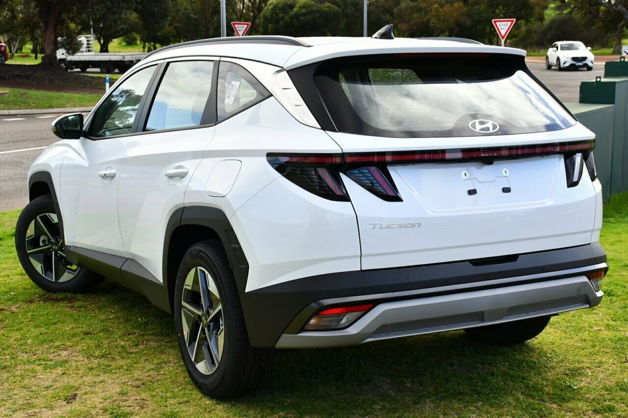 Hyundai Tucson image 3