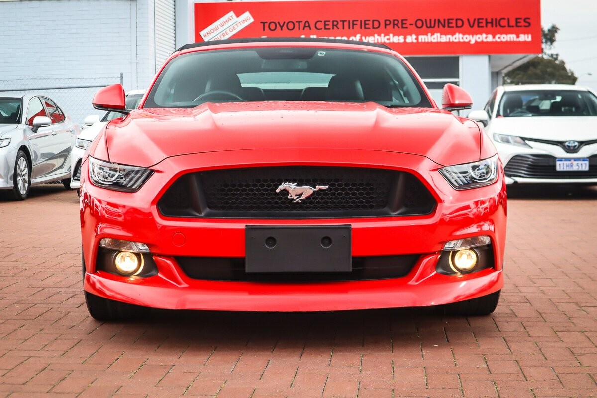 Ford Mustang image 3