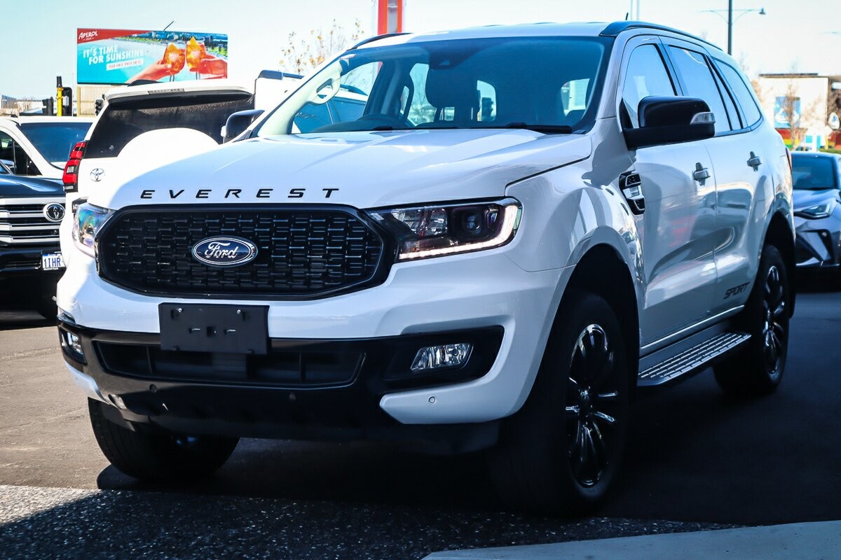 Ford Everest image 4