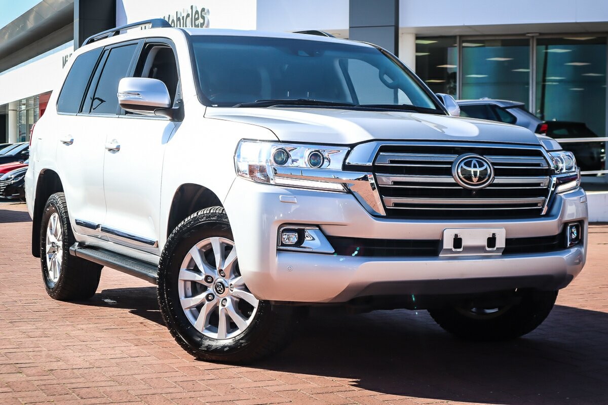 Toyota Landcruiser image 1