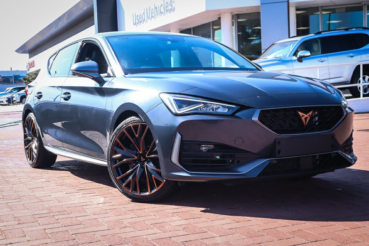 Cupra Leon image 1