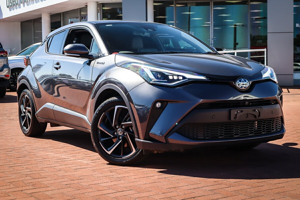 Toyota C-hr image 1