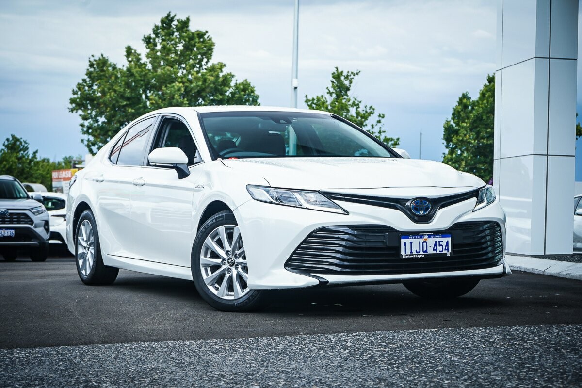 Toyota Camry image 1