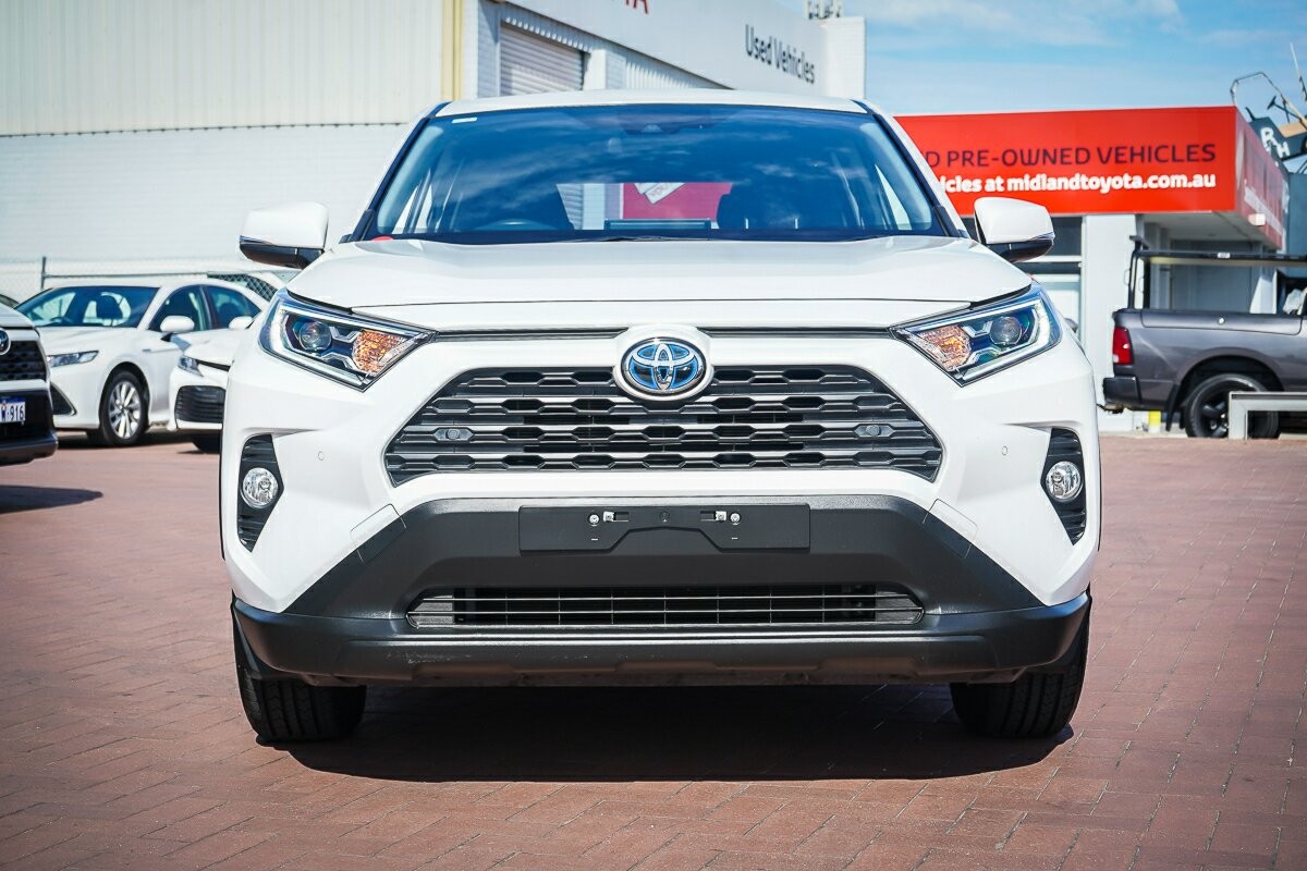 Toyota Rav4 image 3