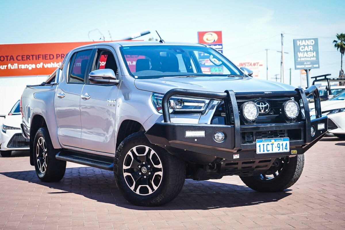 Toyota Hilux image 1