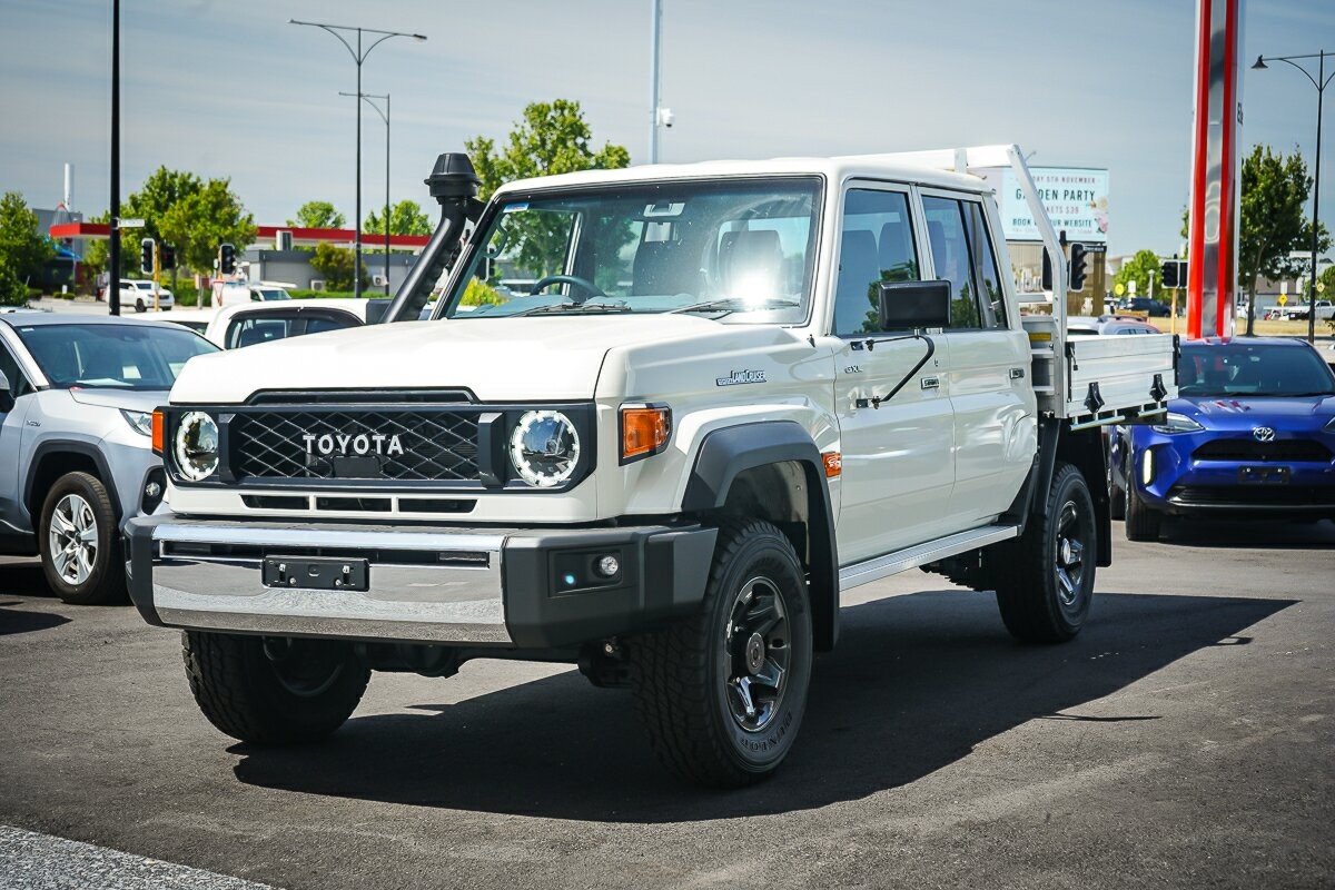 Toyota Landcruiser image 4