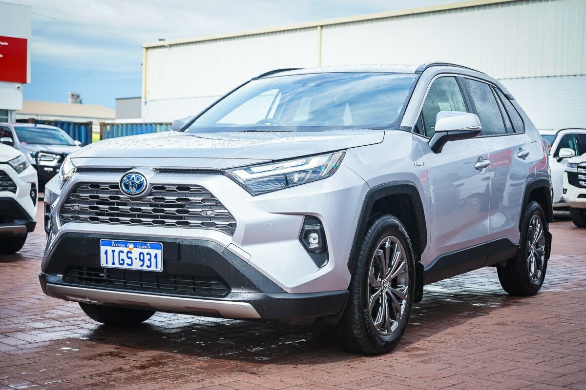 Toyota Rav4 image 4