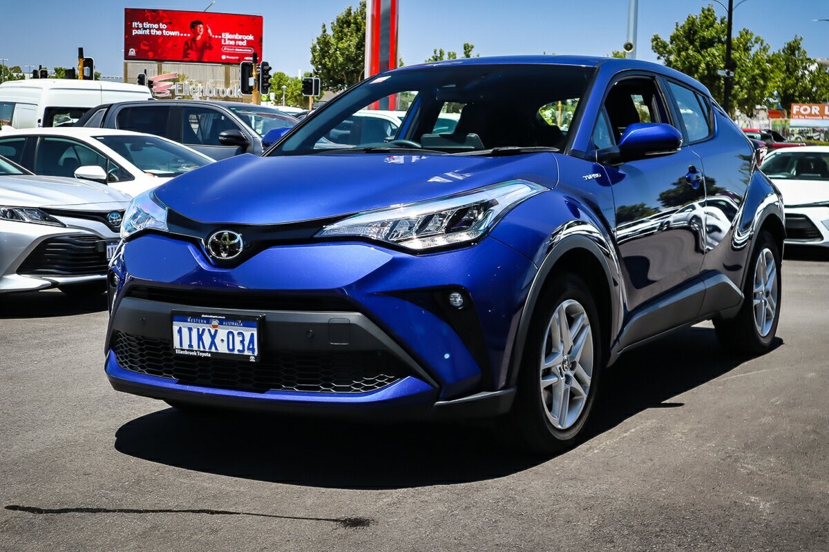 Toyota C-hr image 4