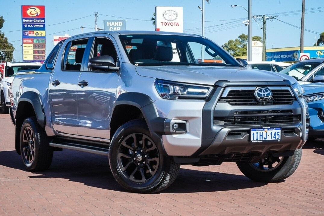 Toyota Hilux image 1