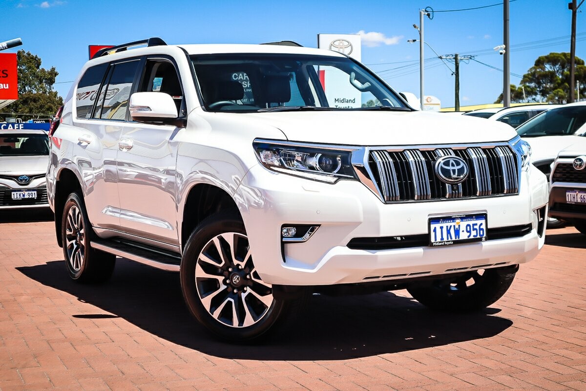 Toyota Landcruiser Prado image 1