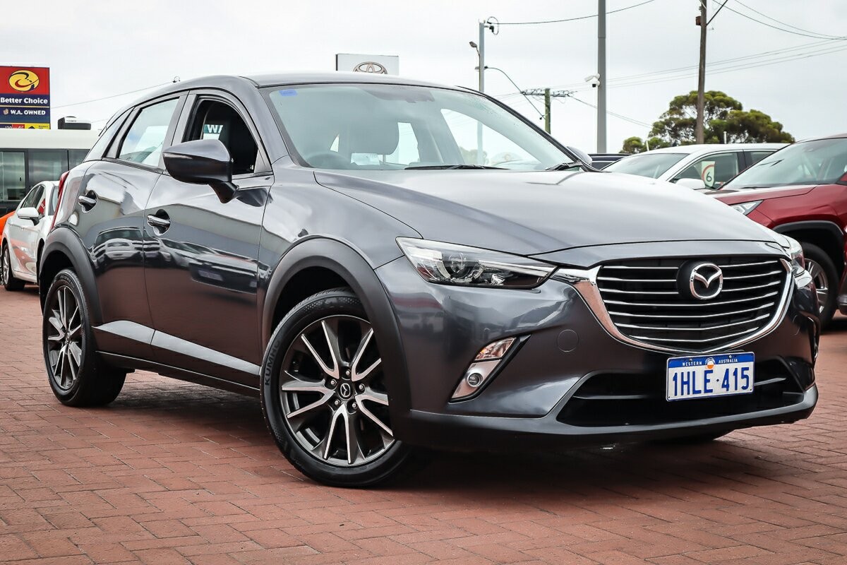 Mazda Cx-3 image 1