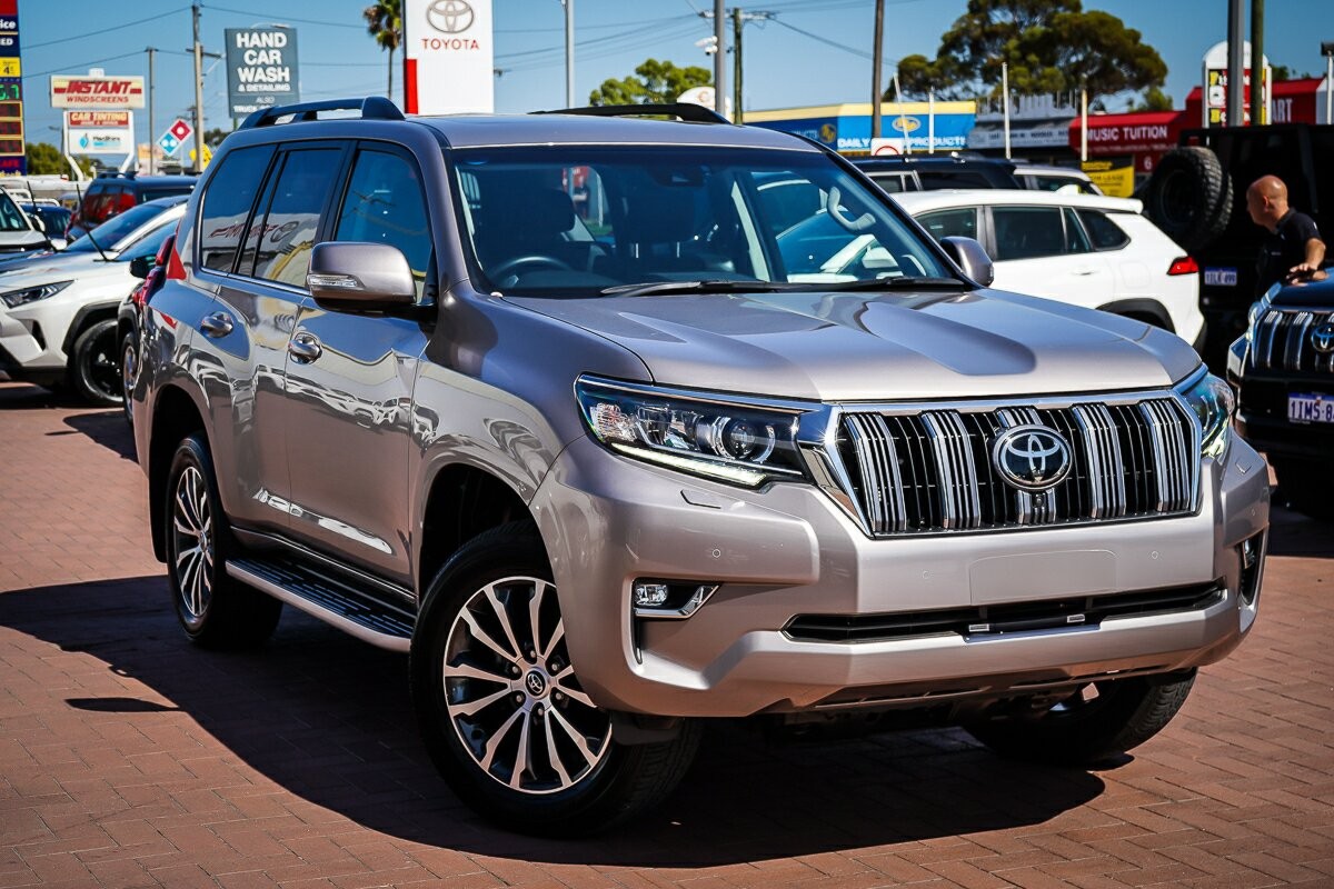 Toyota Landcruiser Prado image 1