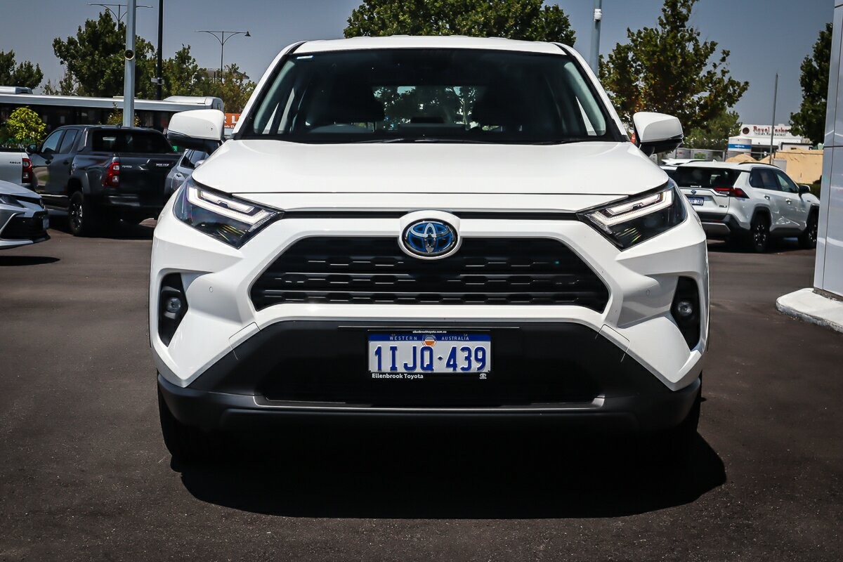 Toyota Rav4 image 3