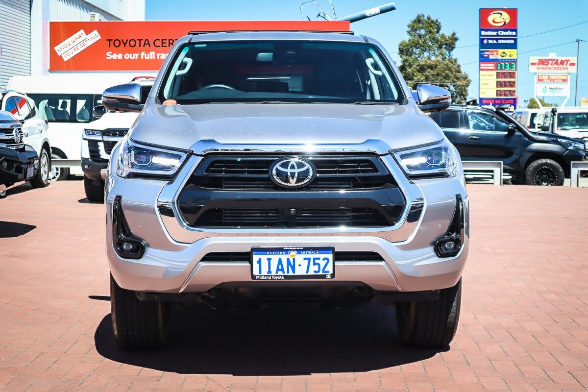 Toyota Hilux image 3