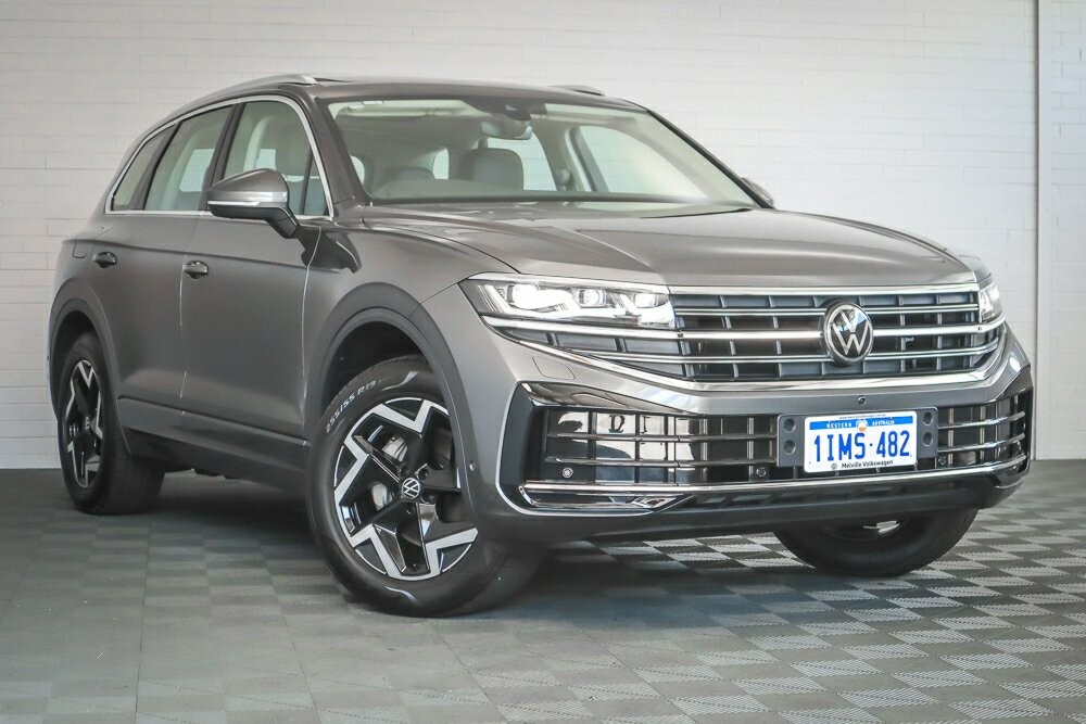 Volkswagen Touareg image 1