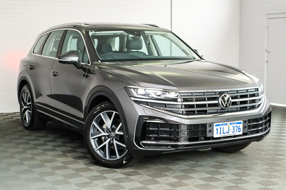 Volkswagen Touareg image 1