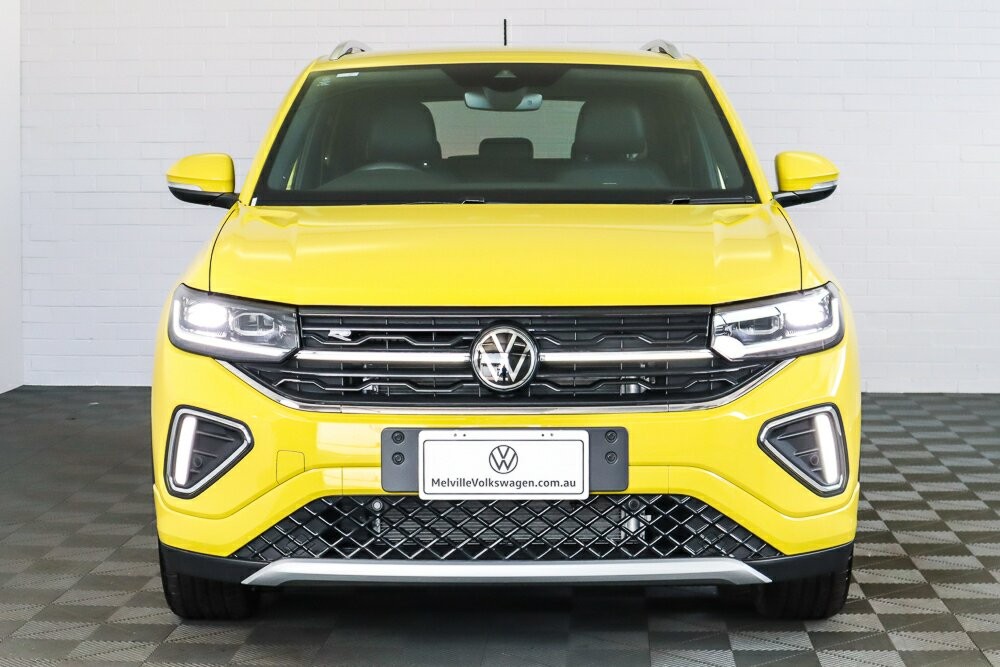 Volkswagen T-cross image 3