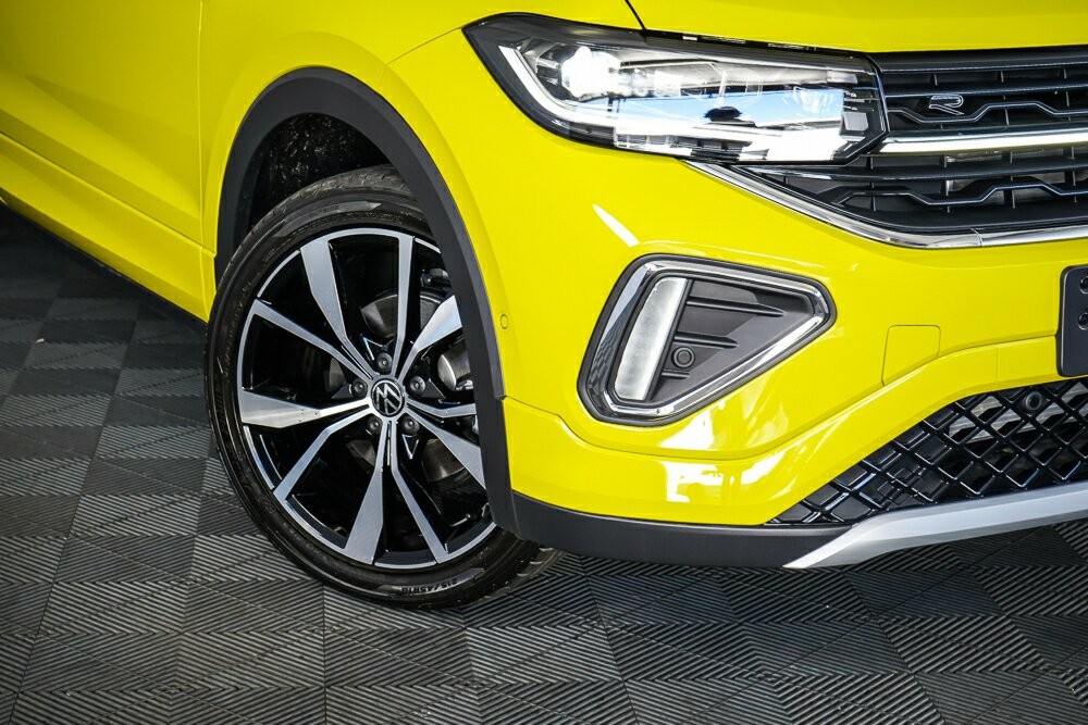 Volkswagen T-cross image 2