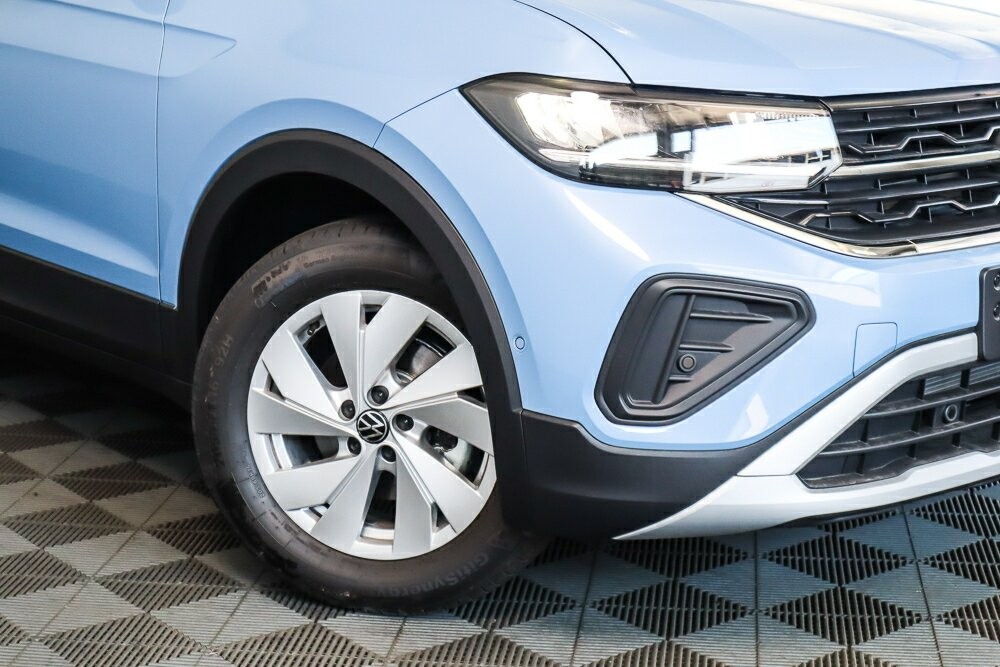 Volkswagen T-cross image 2