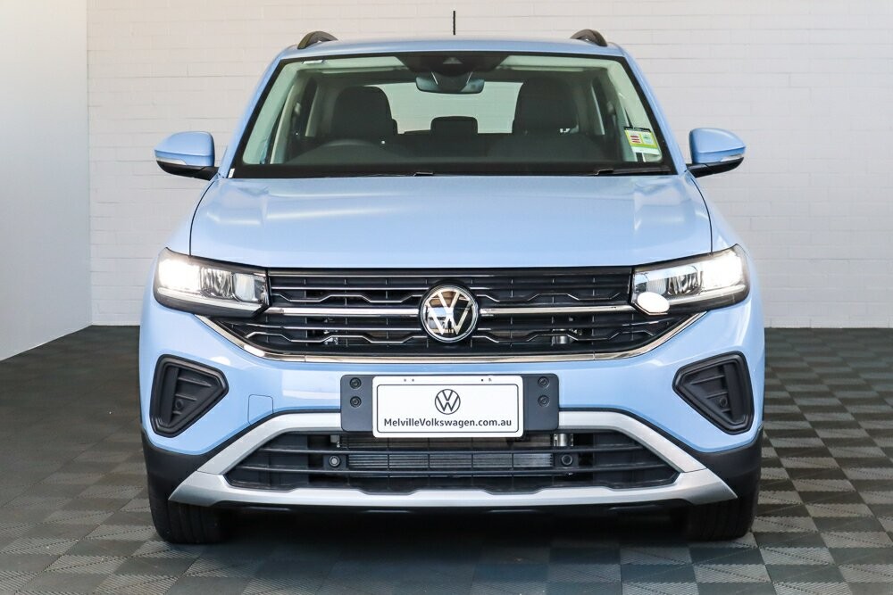 Volkswagen T-cross image 3