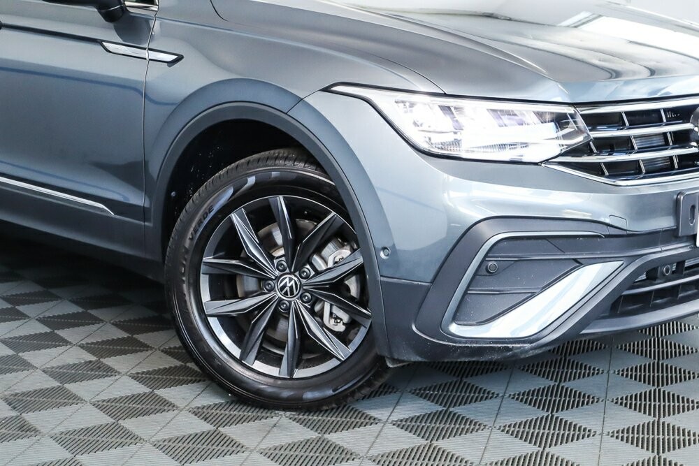 Volkswagen Tiguan image 2