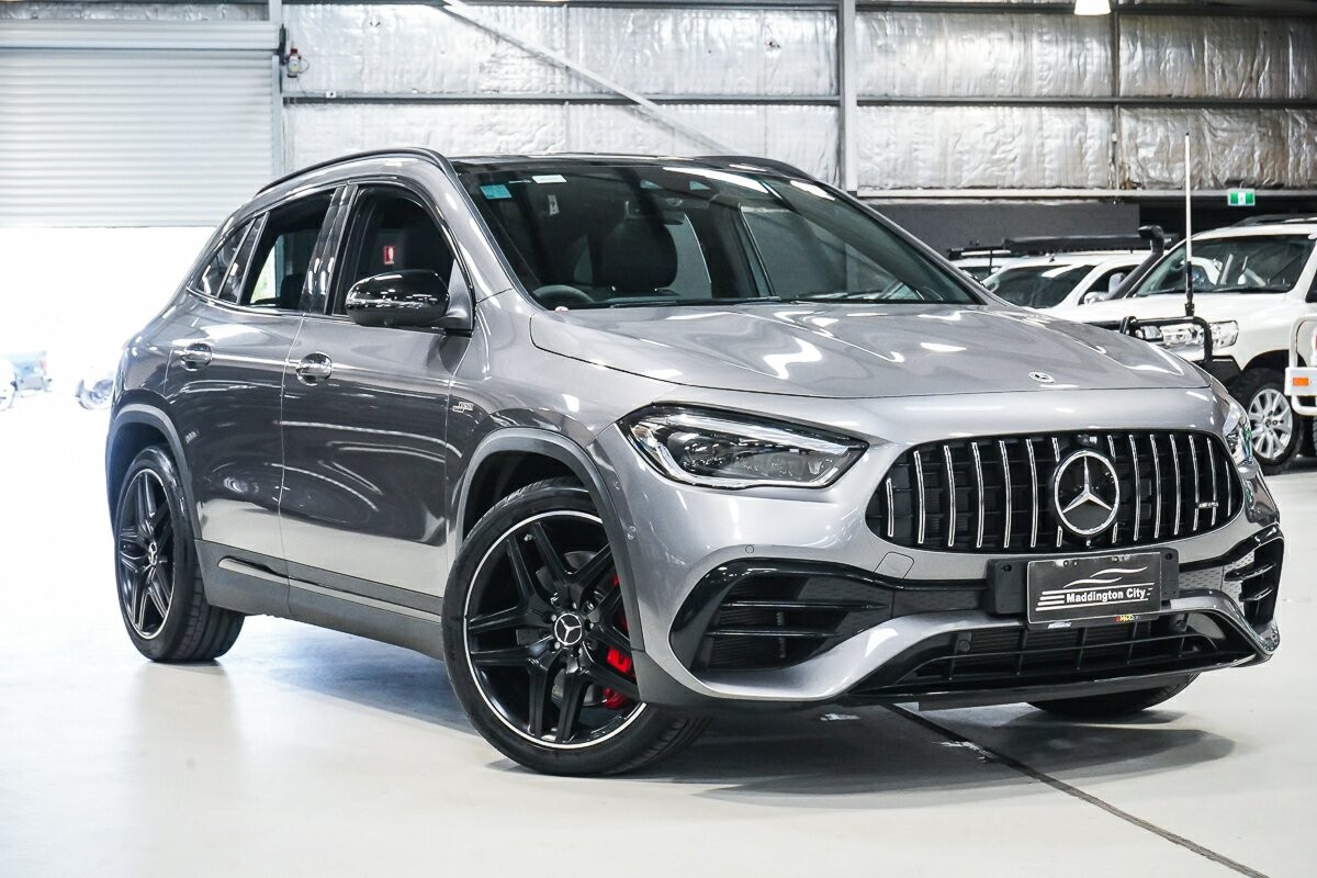 Mercedes Benz Gla-class image 1