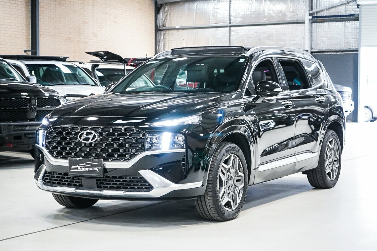 Hyundai Santa Fe image 4