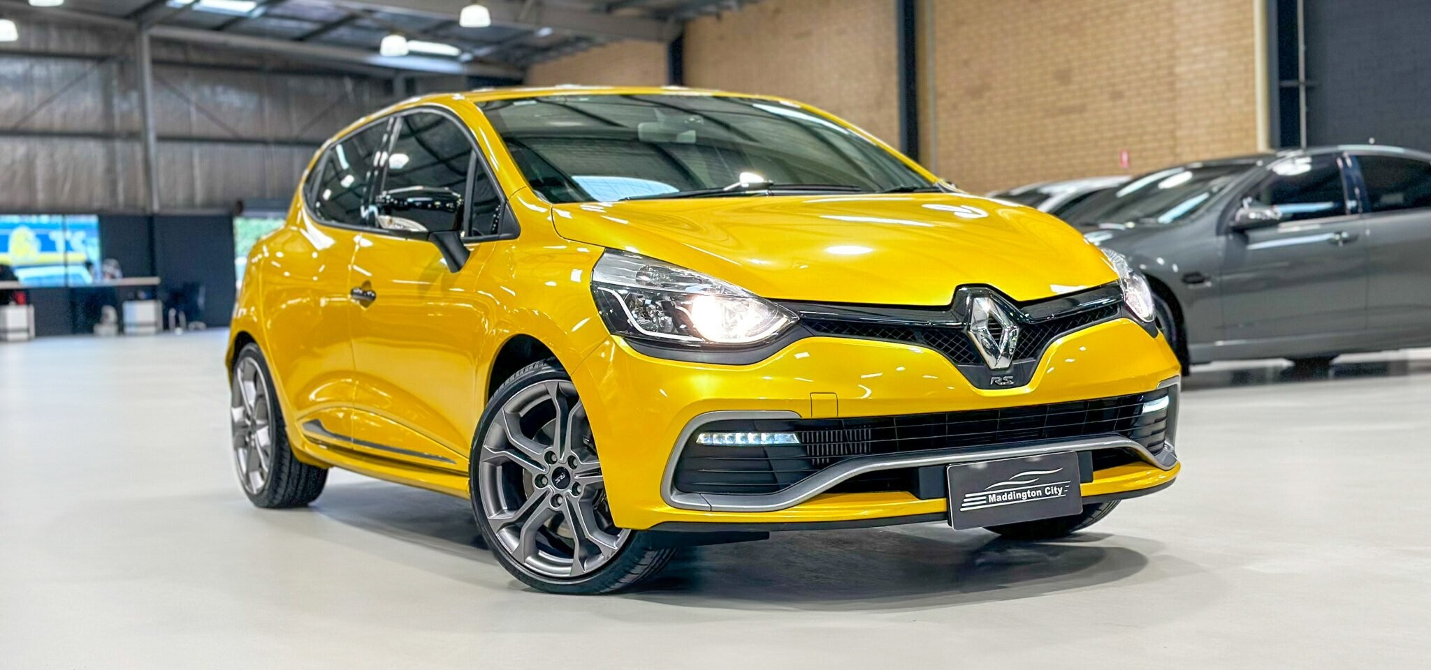 Renault Clio image 1