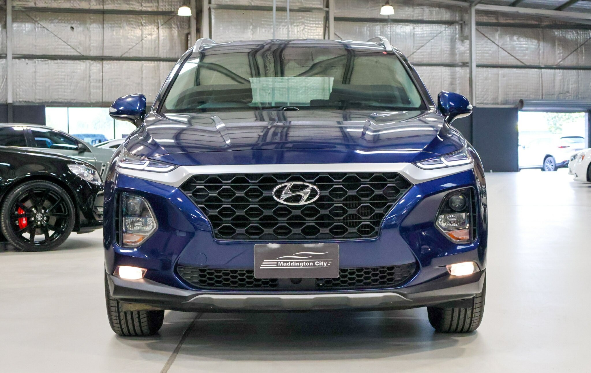 Hyundai Santa Fe image 2